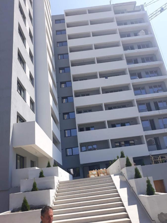 Studio Adela Apartment Iasi Luaran gambar